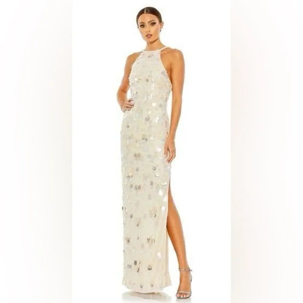MAC DUGGAL CRYSTAL EMBELLISHED
CASCADE OPEN BACK
COLUMN GOWN / size 2